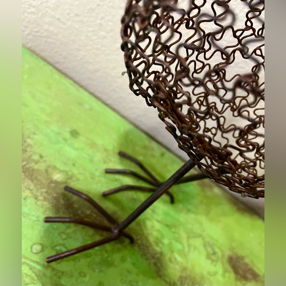 Rustic Primitive Wire Chicken Rooster Sculpture Statue Figurine - Picture 3 of 4